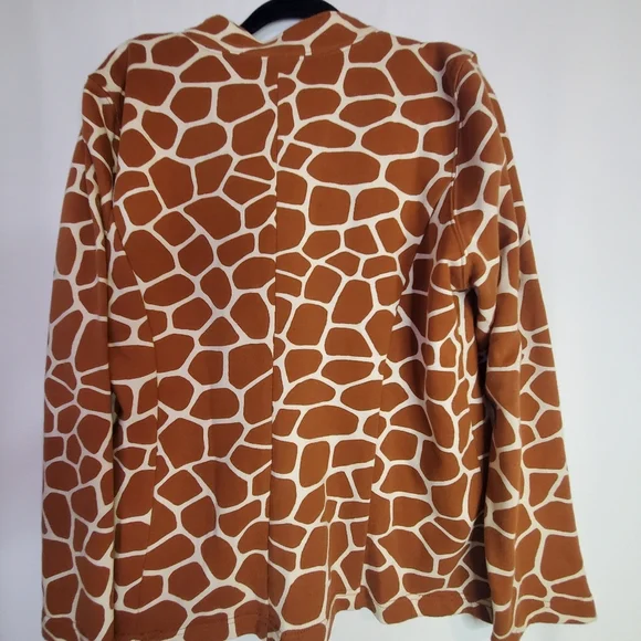 Isaac Mizrahi Size L Giraffe print double gold button 100% Cotton jacket - Picture 6 of 10